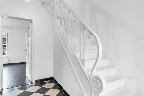 Huis te koop / Paal