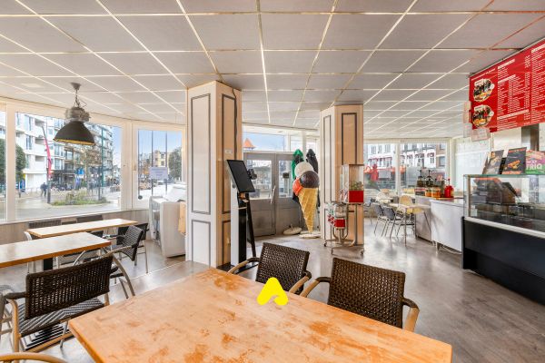 Commercial a louer / De Panne