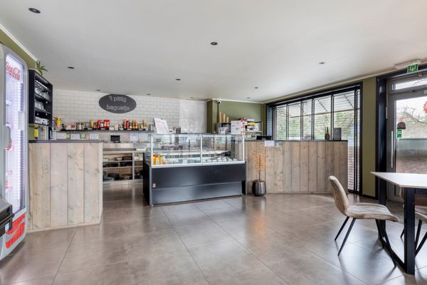 Commercieel te koop / Pelt