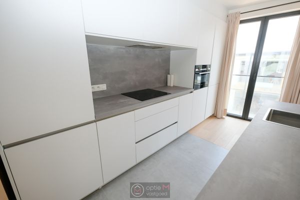 Estate main image