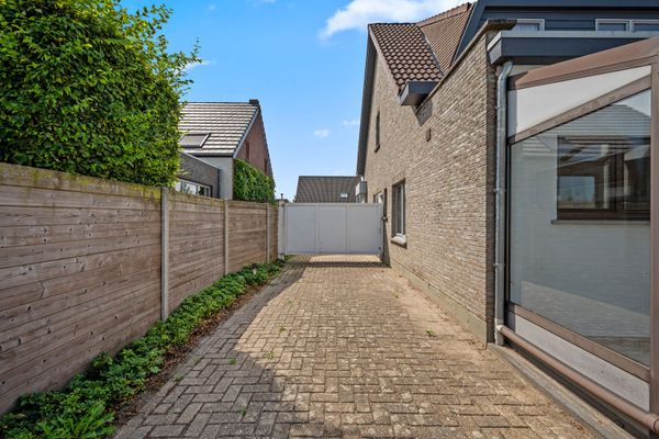 Huis te koop / Lint