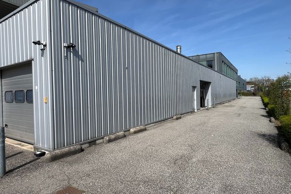 Industrieel te koop / Genk