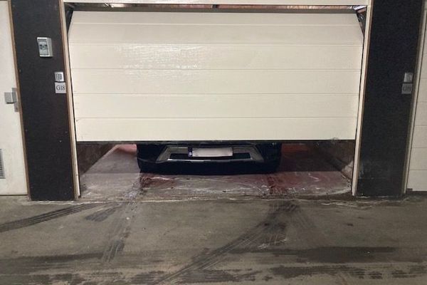 Garage te koop / Eeklo