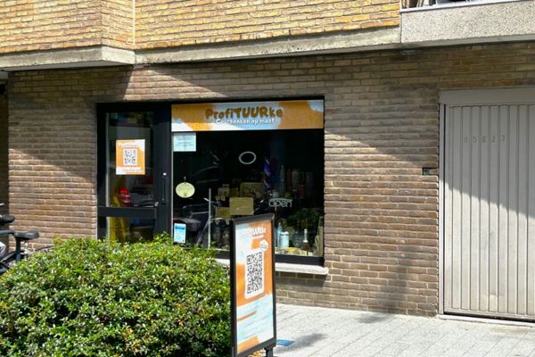 Commercieel
                                te koop
                                in Roeselare