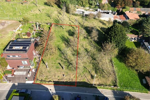 Bouwgrond
                            te koop in Groot-Gelmen