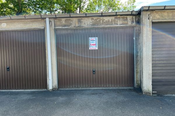 Garage
                            te koop in Kortrijk