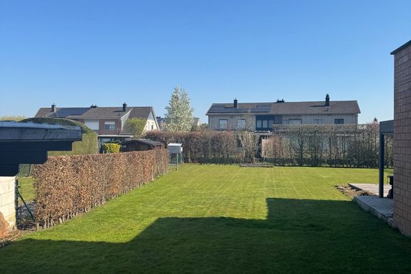 Grond
                                te koop
                                in Meerbeke