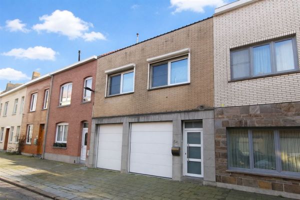 Huis
                                te koop
                                in Oostende