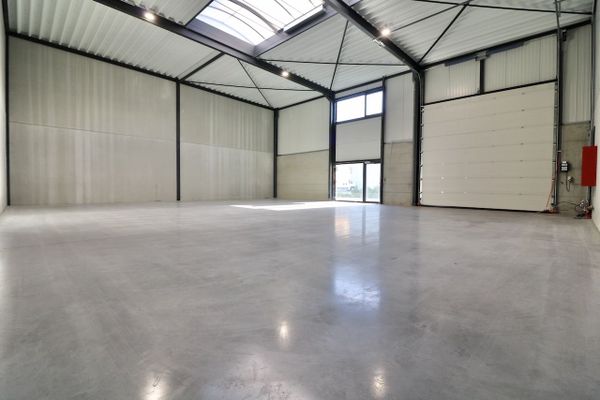 Commercieel te huur / Eeklo