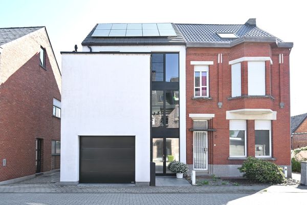 Huis
                                te koop
                                in Bornem