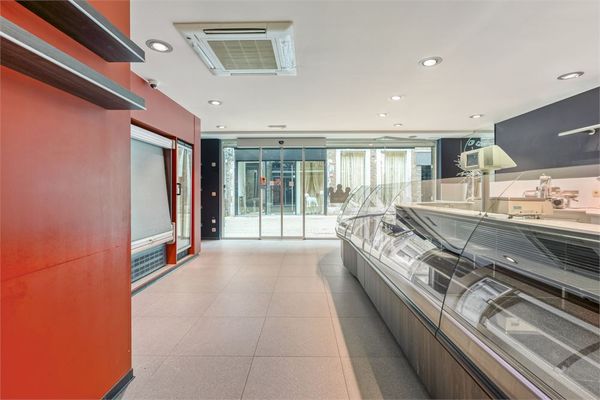 Commercial a vendre / Tongres