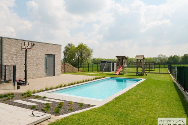 Huis te koop / Nieuwerkerken