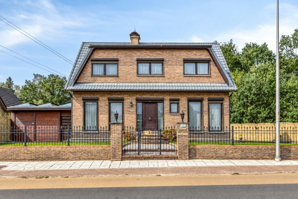 
                                        Huis
                                        te koop
                                        in Houthalen-Helchteren
                                    