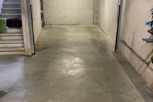Garage te koop / Sint-Idesbald