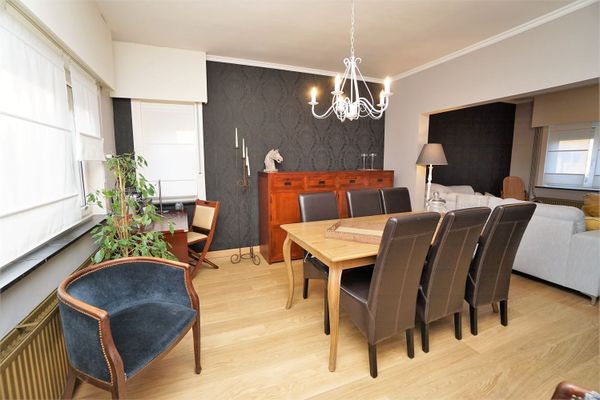 Huis te huur / Vorst
