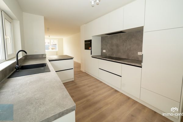 Hoekwoning
                            te koop in Genk