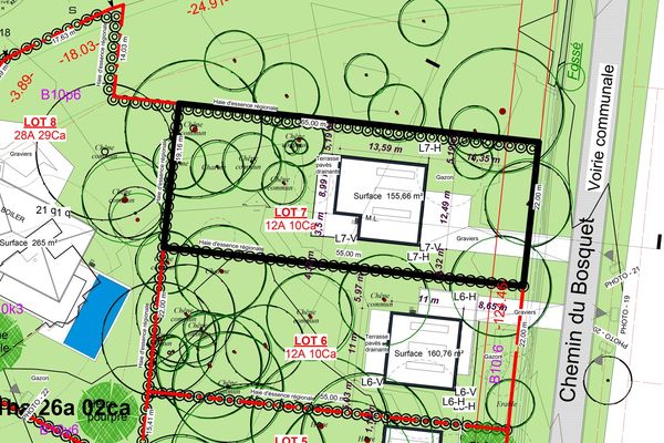 Terrain constructible
                            a vendre in Ville-Pommeroeul