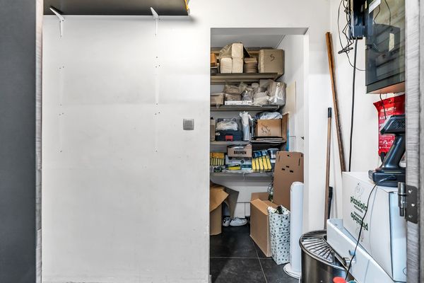 Commercieel te koop / Maasmechelen