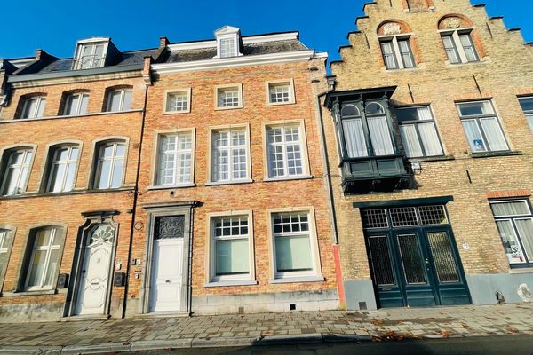 Burgerwoning
                                te huur in Brugge
