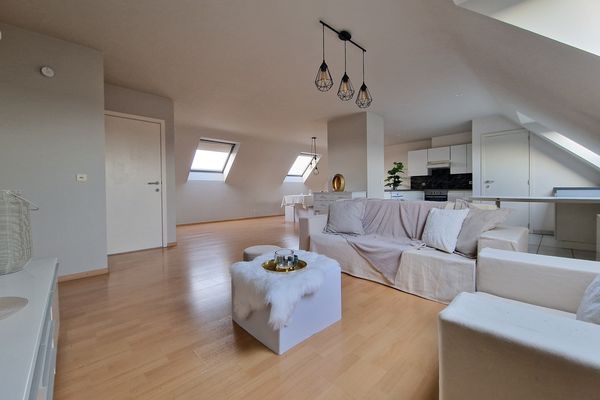 Appartement
                                te koop
                                in Aartrijke