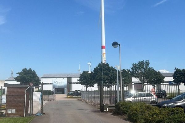 Industrieel te koop / Maasmechelen