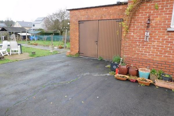 Huis verkocht / Paal