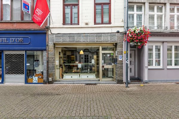Commercieel gebouw
                            te koop in Tongeren