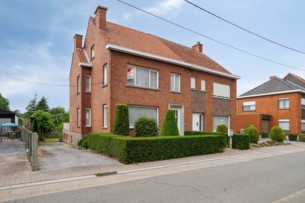 Huis
                                te koop in Meulebeke