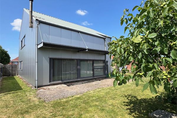 Huis
                                te koop
                                in Zwevezele