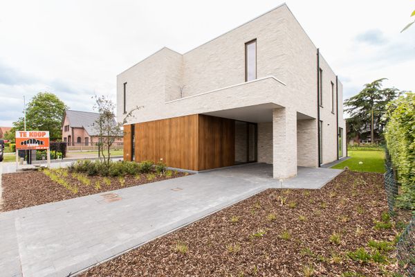Huis te koop / Pulle