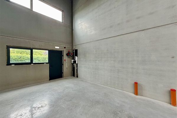 Commercieel te koop / Eeklo