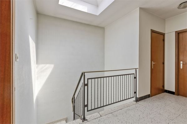 Commercial a vendre / Tongres