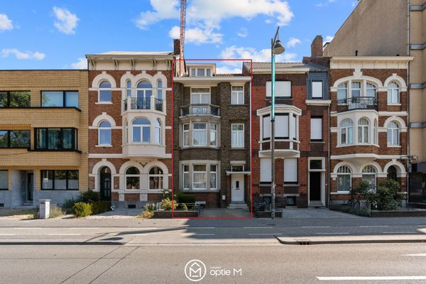 Estate main image
