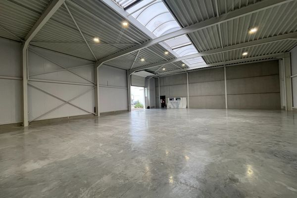Industrieel te huur / Hasselt