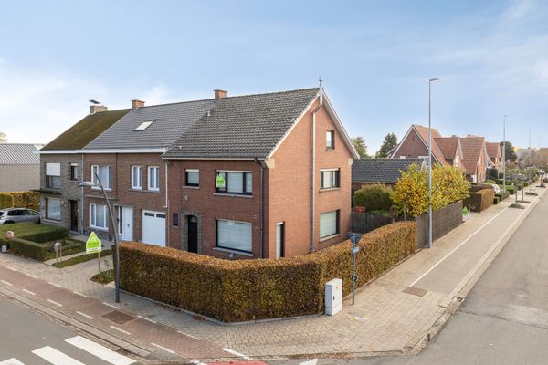 Huis
                                verkocht
                                in Roeselare