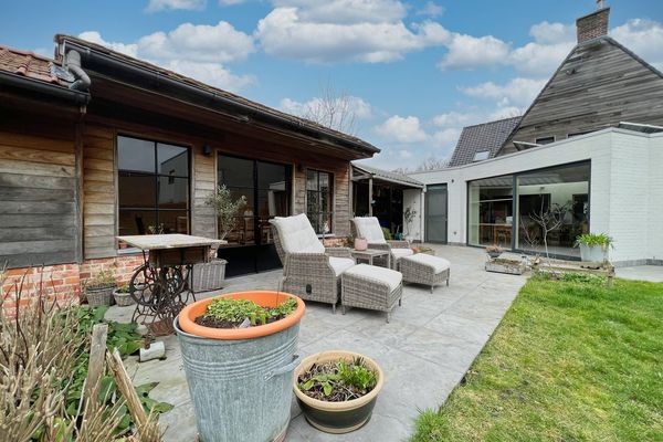 Huis
                                te koop
                                in Torhout