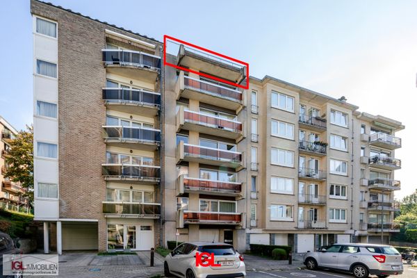 Estate main image