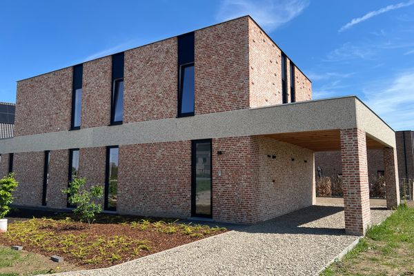 Huis
                                te koop
                                in Bree