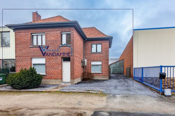 Woning in Oostrozebeke