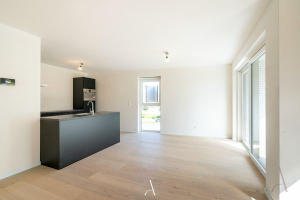 estate img