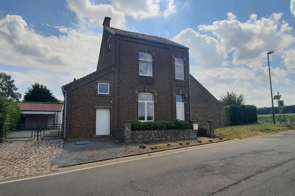 Maison
                                a vendre
                                in Gentinnes