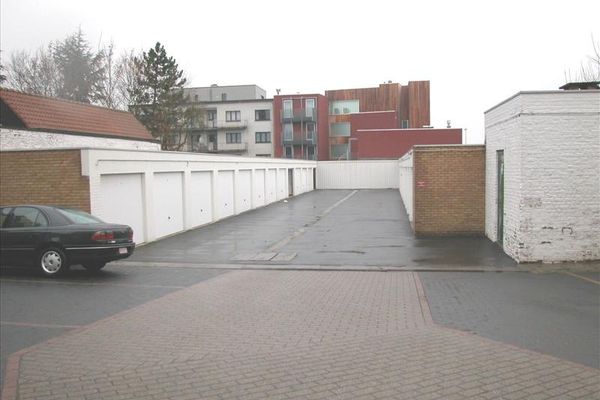 Garage
                            optie huur in Harelbeke