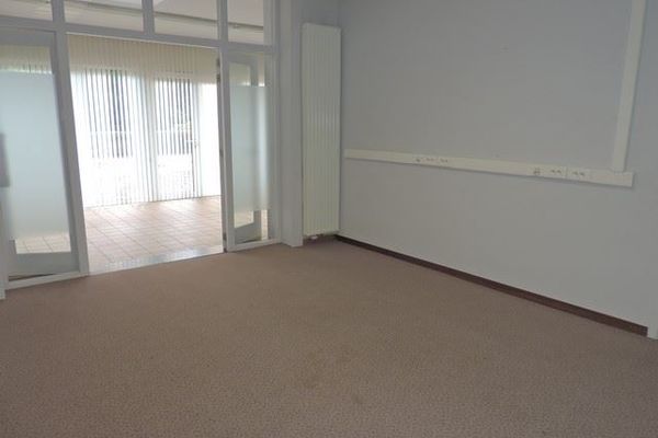 Commercieel verhuurd / Paal