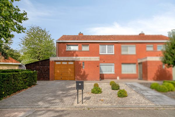 Huis
                                verkocht
                                in Roeselare