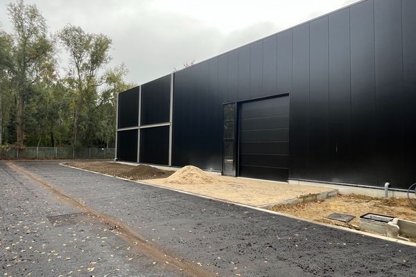 Industrieel te koop / Hasselt