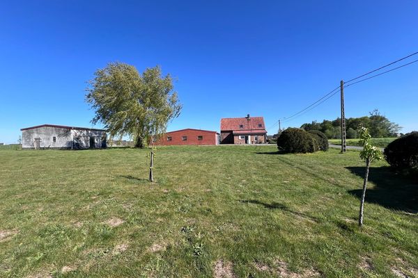 Huis
                                optie koop
                                in Zwevezele