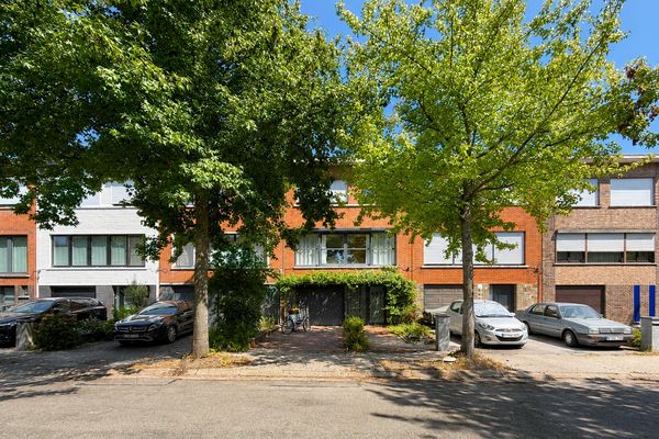 Bel-etage
                            te koop in Edegem