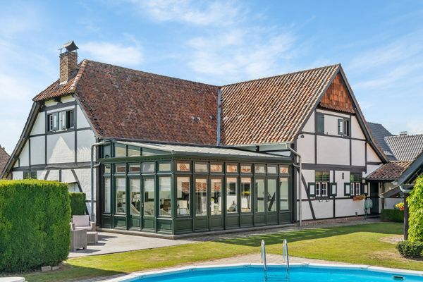 Villa
                            te koop in Hasselt