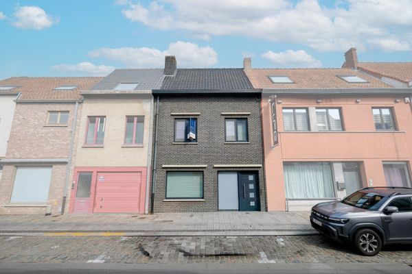 Huis
                                te huur
                                in Waarschoot