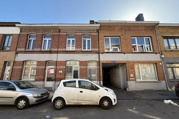 Opbrengsteigendom
                            te koop in Deurne